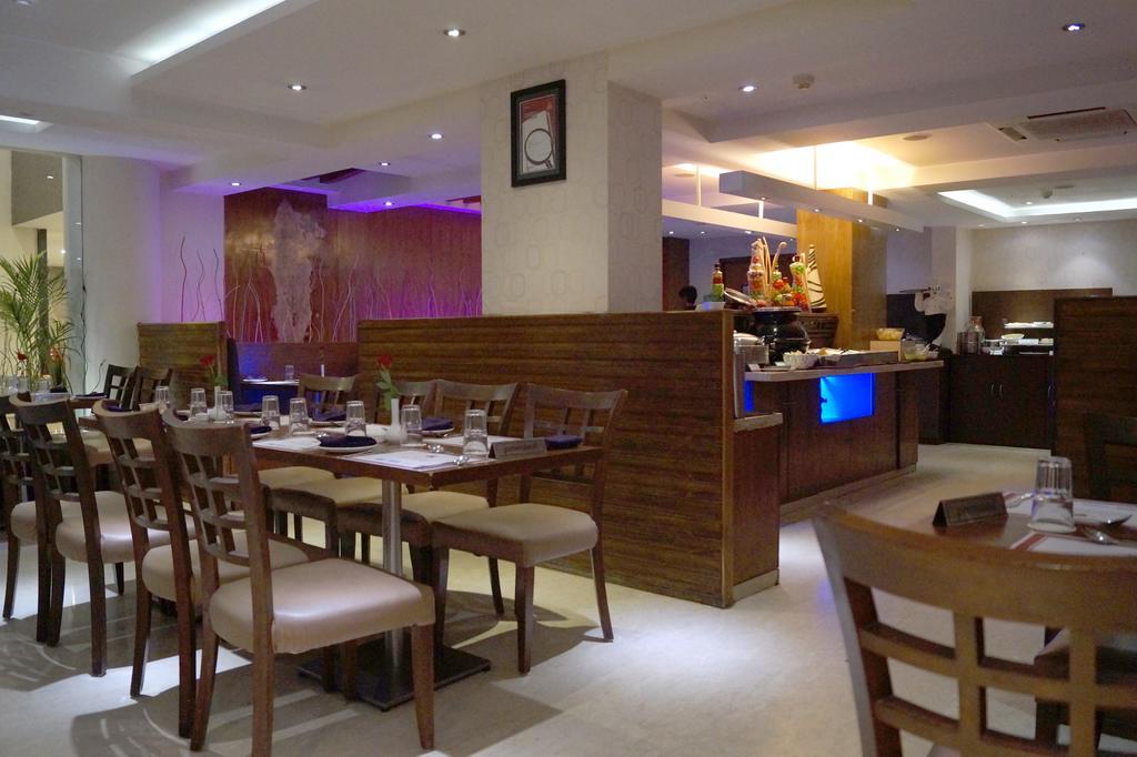 The Grand Solitaire Hyderabad Bagian luar foto