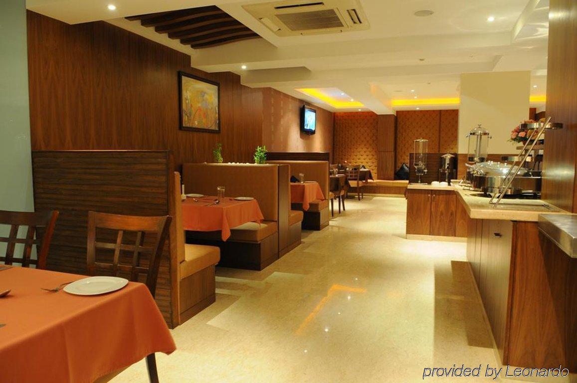 The Grand Solitaire Hyderabad Bagian luar foto
